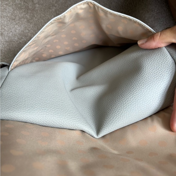 Babymel Gray Diaperbag - Picture 6 of 16